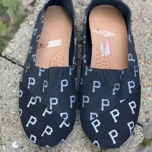 Pittsburgh Pirates print flats